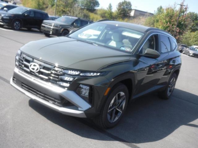 new 2025 Hyundai Tucson car, priced at $33,130