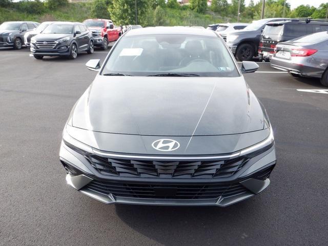 new 2024 Hyundai Elantra car, priced at $27,010