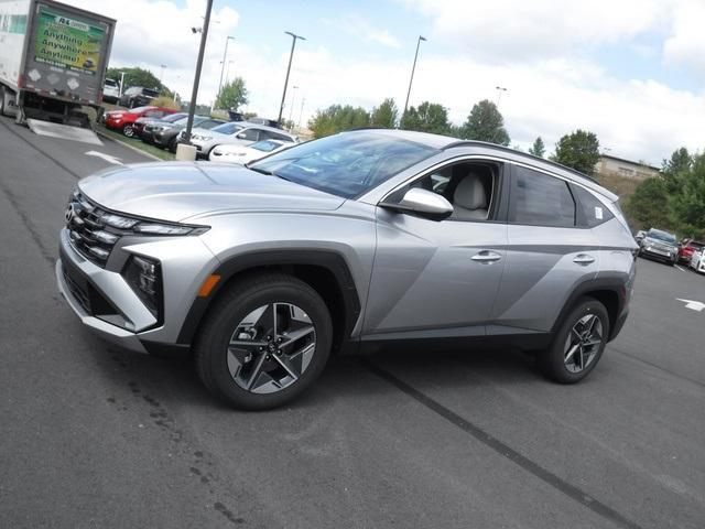 new 2025 Hyundai Tucson car, priced at $32,850