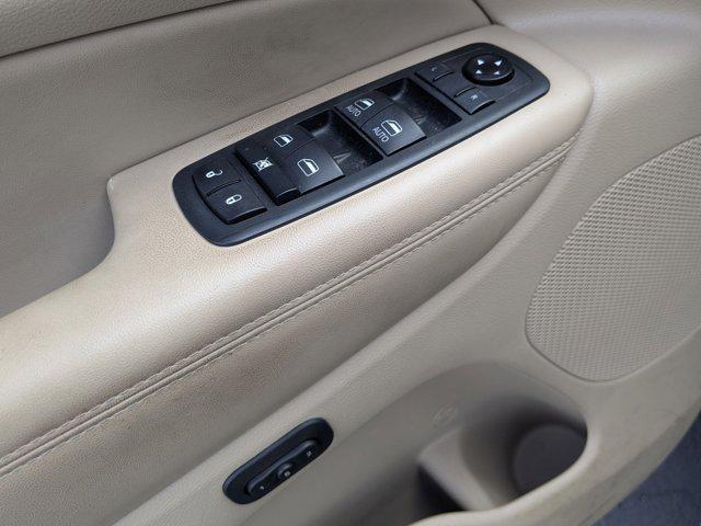 used 2021 Jeep Grand Cherokee car, priced at $23,313