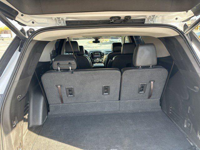 used 2019 Chevrolet Traverse car, priced at $23,586