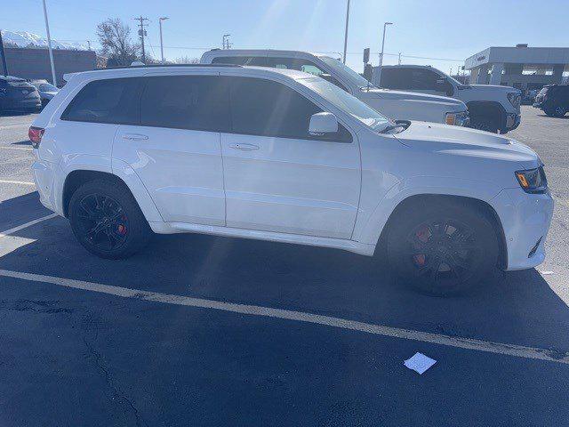 used 2017 Jeep Grand Cherokee car, priced at $39,104