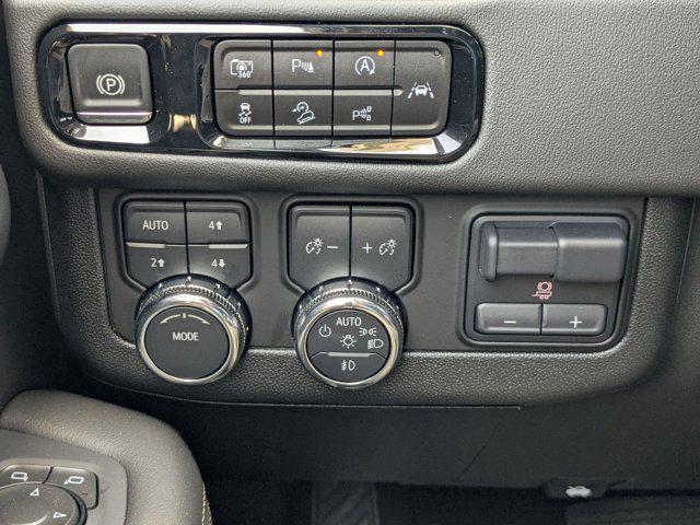 new 2025 GMC Yukon car, priced at $78,805