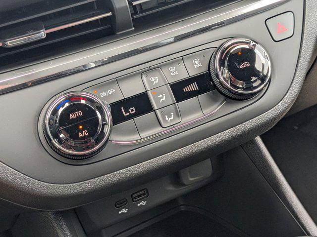 new 2025 Buick Envista car, priced at $25,355