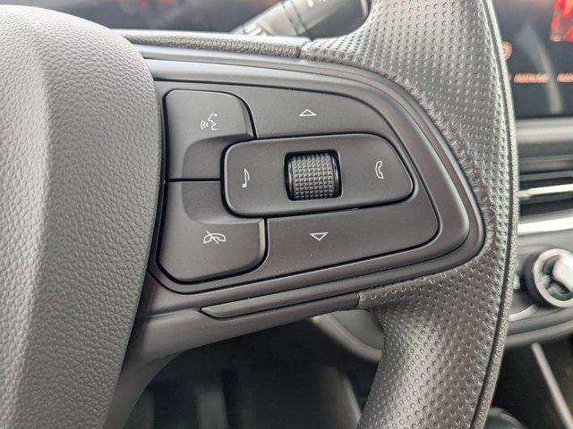 new 2025 Buick Envista car, priced at $25,355
