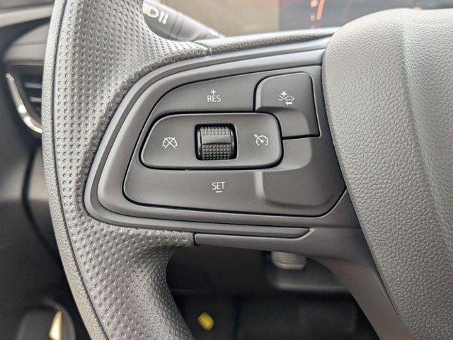 new 2025 Buick Envista car, priced at $25,355