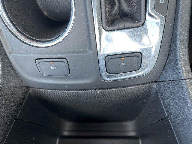 used 2024 Chevrolet Equinox car, priced at $22,021