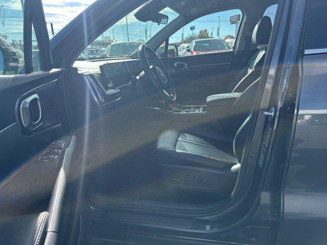 used 2024 Kia Sorento car, priced at $28,100
