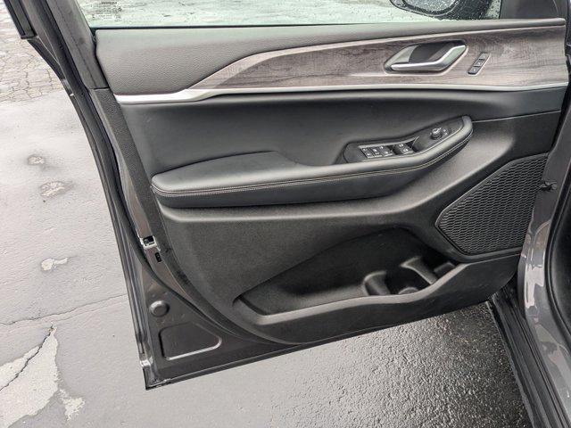 used 2024 Jeep Grand Cherokee L car, priced at $40,526