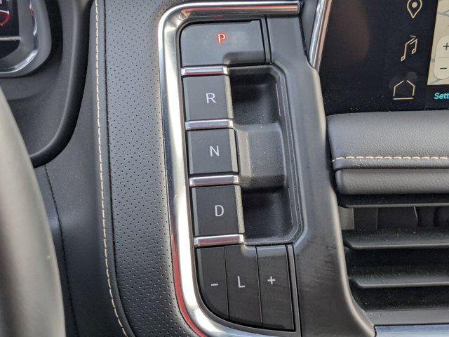 new 2024 GMC Yukon XL car, priced at $72,564