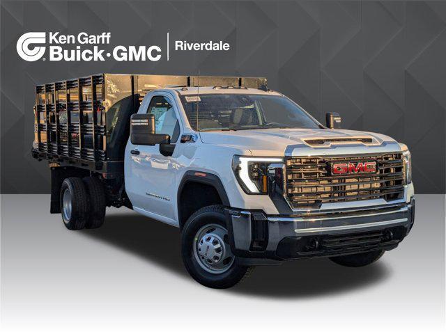 new 2025 GMC Sierra 3500 car, priced at $71,187