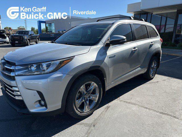 used 2019 Toyota Highlander Hybrid car, priced at $34,029