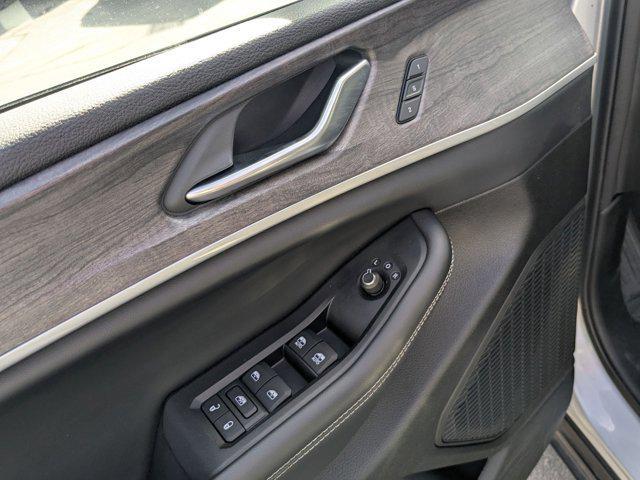 used 2023 Jeep Grand Cherokee L car, priced at $32,502