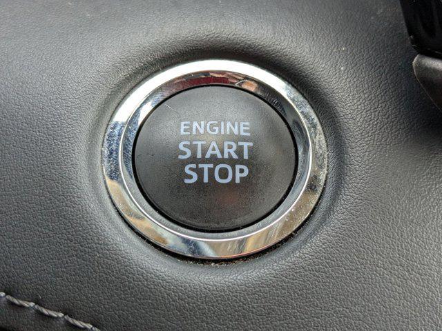 used 2022 Toyota Highlander car, priced at $32,729