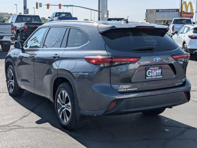used 2022 Toyota Highlander car, priced at $32,729