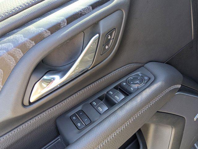 used 2024 GMC Yukon XL car, priced at $77,860