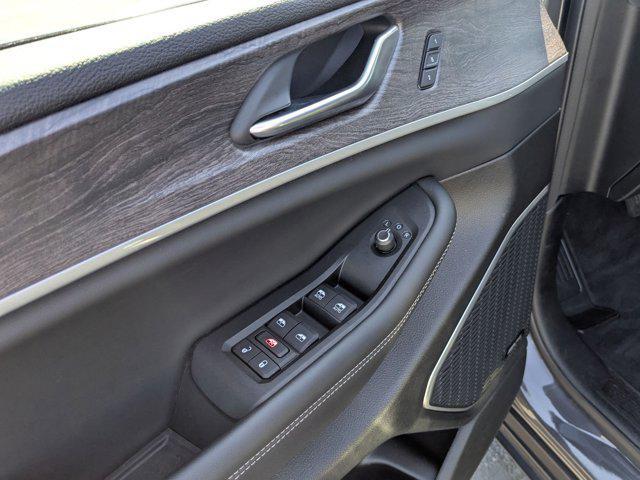 used 2022 Jeep Grand Cherokee L car, priced at $32,360