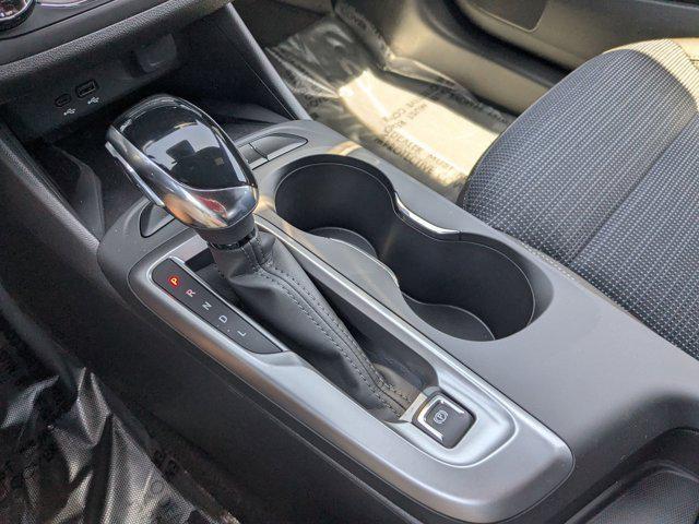 new 2025 Buick Envista car, priced at $27,393