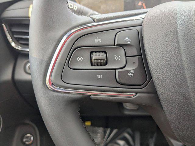 new 2025 Buick Envista car, priced at $27,393