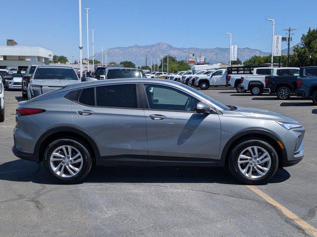 new 2025 Buick Envista car, priced at $27,393