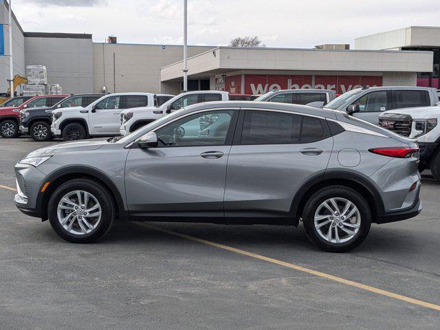 new 2025 Buick Envista car, priced at $26,994