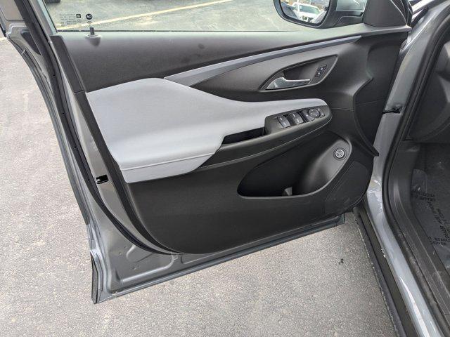 new 2025 Buick Envista car, priced at $26,994
