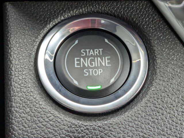 new 2025 Buick Envista car, priced at $27,576