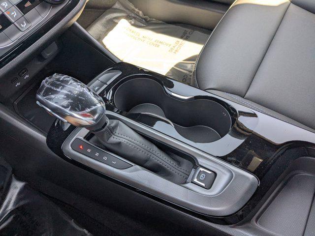 new 2025 Buick Envista car, priced at $27,576