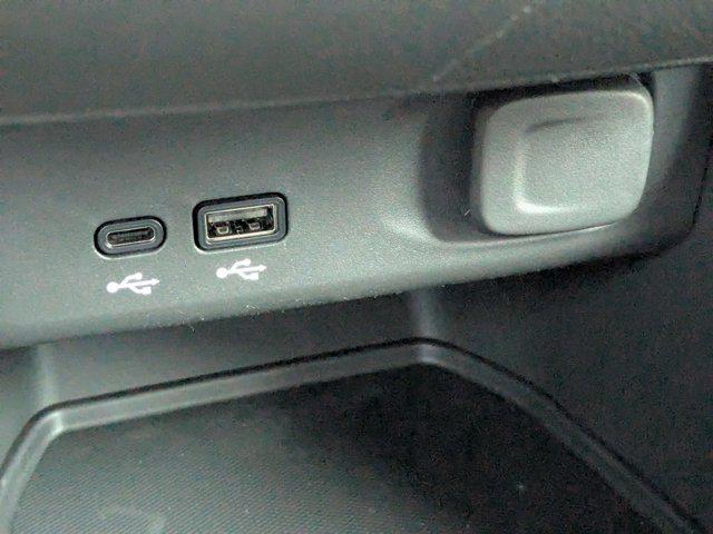 new 2025 Buick Envista car, priced at $27,576