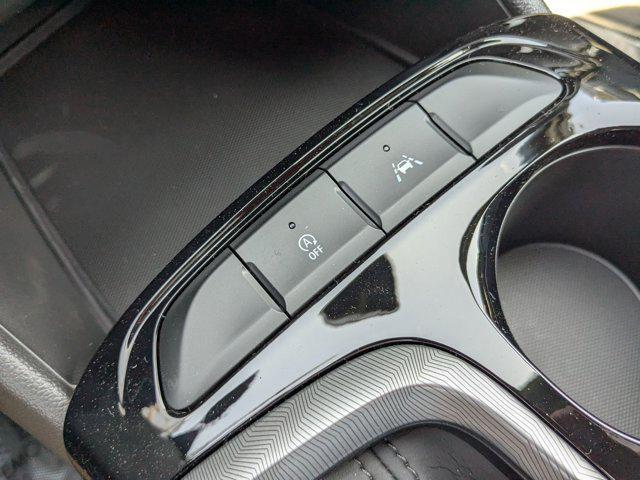 new 2025 Buick Envista car, priced at $27,576
