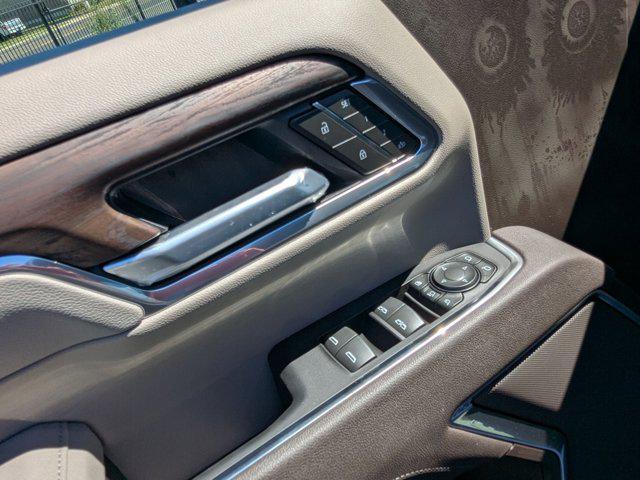 new 2025 GMC Sierra 2500 car, priced at $74,032