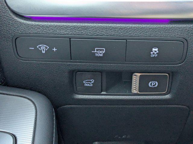 used 2025 Hyundai Palisade car, priced at $45,325