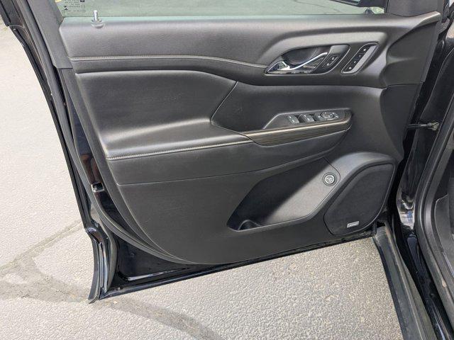 used 2019 GMC Acadia car, priced at $23,452