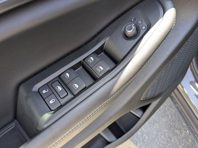 used 2025 Jeep Grand Cherokee L car, priced at $45,877