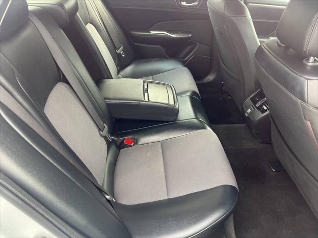 used 2018 Honda Clarity Plug-In Hybrid car, priced at $12,885