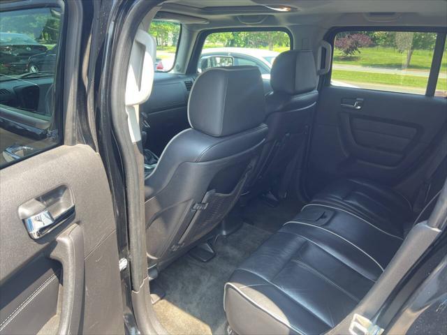 used 2008 Hummer H3 car, priced at $8,895