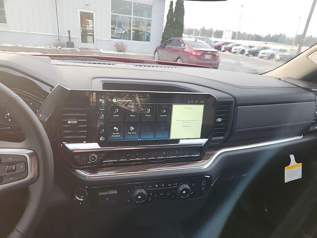 new 2025 Chevrolet Silverado 1500 car, priced at $55,653