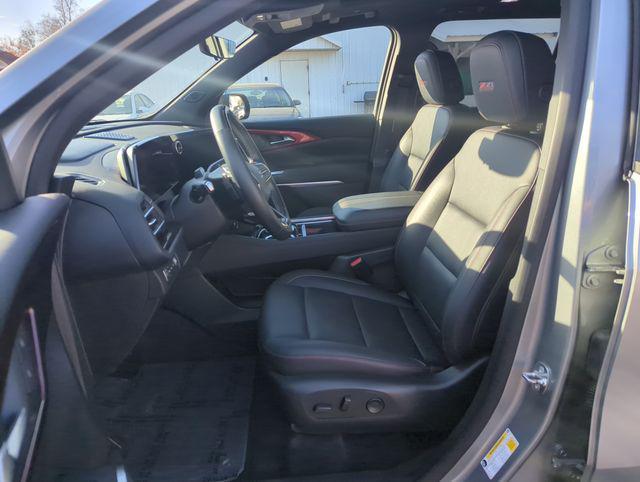 used 2024 Chevrolet Traverse car, priced at $43,997