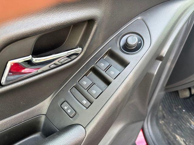 used 2022 Chevrolet Trax car, priced at $16,798