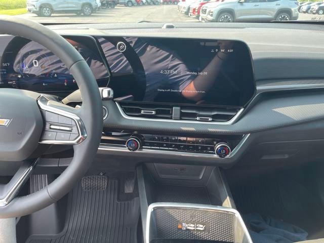 new 2026 Chevrolet Equinox car, priced at $33,544