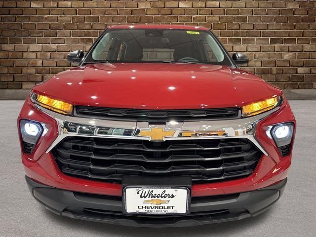 new 2026 Chevrolet TrailBlazer car, priced at $27,299