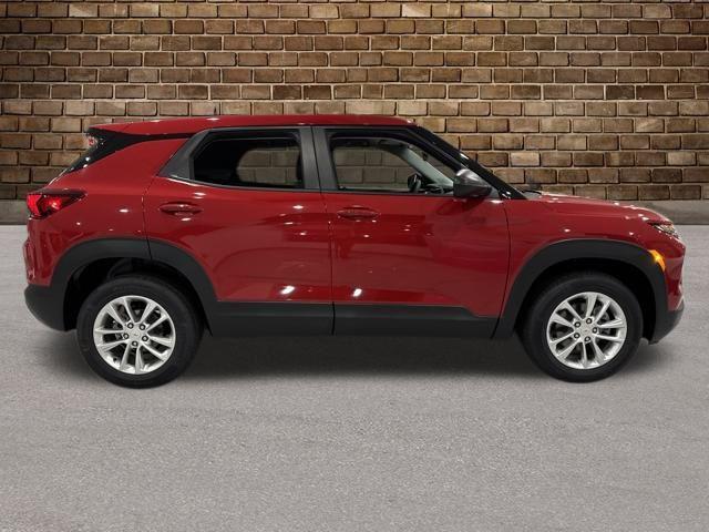 new 2026 Chevrolet TrailBlazer car, priced at $27,299