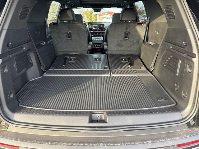 new 2026 Chevrolet Traverse car, priced at $55,833