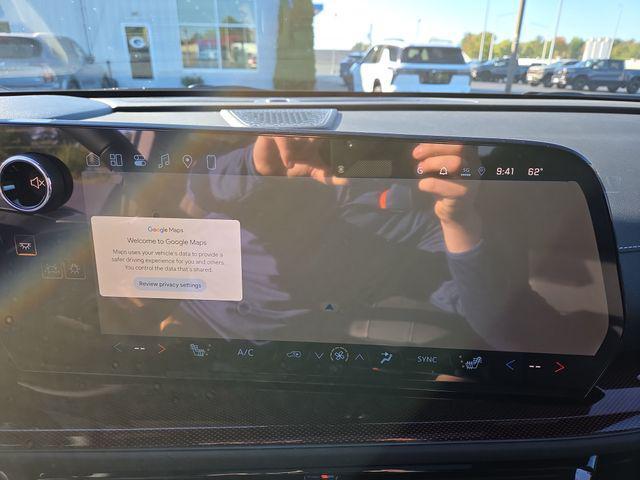 new 2026 Chevrolet Traverse car, priced at $57,380