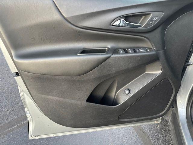 used 2024 Chevrolet Equinox car, priced at $23,651