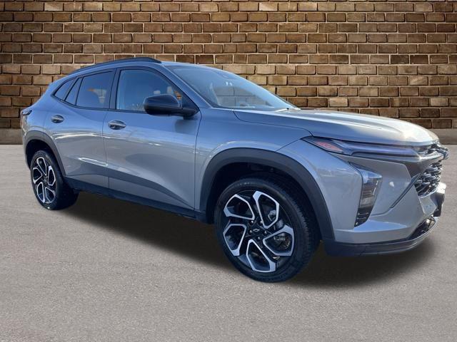 used 2024 Chevrolet Trax car, priced at $20,321