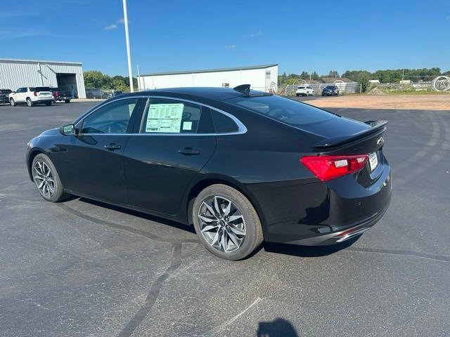 new 2025 Chevrolet Malibu car, priced at $28,013