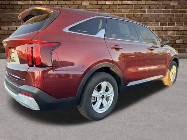 used 2025 Kia Sorento car, priced at $28,979