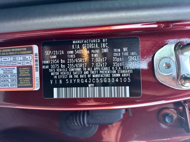 used 2025 Kia Sorento car, priced at $28,979