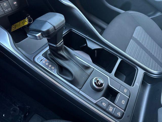 used 2025 Kia Sorento car, priced at $28,979